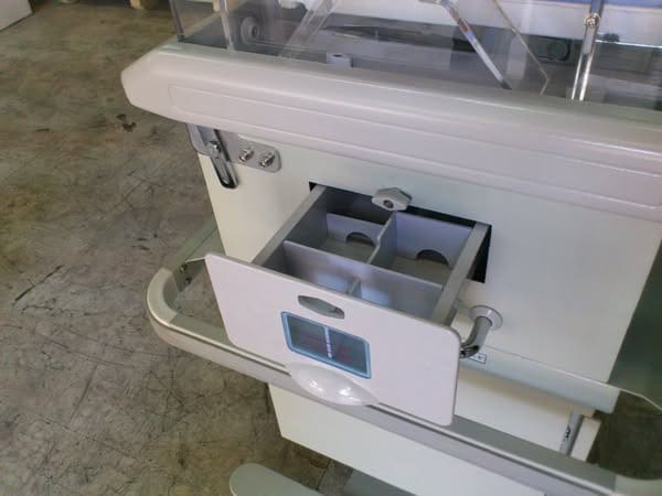 Incubadora marca birtcher (fija) modelo 902-c - Image 3